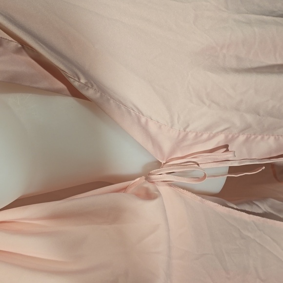 Victoria's Secret pink robe - Picture 5 of 9